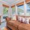 West End Winner - Hot Tub, Parking, Open Kitchen & Living Space condo