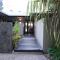 Luxury rainforest eyrie with panoramic views Luxury rainforest eyrie with panoramic views