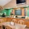 AmericInn by Wyndham West Burlington