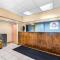 Suburban Studios Chattanooga Northeast - Ooltewah