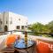 2b Apt By Beach&alvor City Centre With Pools & Ac