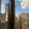 1bed apartment in foreshore place city views 1202 - 开普敦