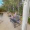 Breakwater Lodge