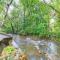 Charming Damascus Retreat with Deck and Creek Views! - Damascus