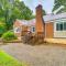 Charming Damascus Retreat with Deck and Creek Views!