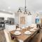 Charming 5bd - BBQ - Deck- 4mins Duke University - دورهام