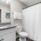 Charming 5bd - BBQ - Deck- 4mins Duke University - دورهام