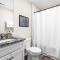 Charming 5bd - BBQ - Deck- 4mins Duke University - دورهام
