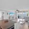 Eleuthera - 2x2 Fully Updated Old Town Waterfront Corner Condo