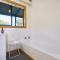 Waubs Beach Cottage Bicheno