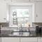 The Gameroom on Madison - Large Home Accommodates 12 Guests (102 Madison Ter) - كلاركسفيل
