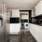 4 Bed House in Greater London Parking Pass the Keys - 伦敦