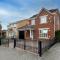 4 Bed House in Greater London Parking Pass the Keys - 伦敦