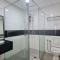 Rooms at Mansion One, Shared Apartment Only - George Town