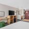 Spark by Hilton Minot - Minot