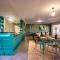 Sunny Beach Penthouse with Cinema Room - Bloubergstrand