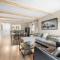Cozy Condo Overlooking Mont Tremblant and the lake - 蒙特朗布朗