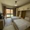 elegant apartment with balcony lake view and pool access - Il Cairo