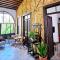 Flor Guest House