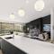 Highview Hideaway - hot tub with lake views - 皇后镇