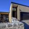 Highview Hideaway - hot tub with lake views - 皇后镇