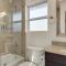 Elegant 5BR 2,5BA Holiday Home with Pool, Jacuzzi, BBQ, and Cinema Room
