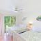 Newly remodeled 8-steps to sand path of Beach! Unit D - 西耶斯塔岛