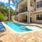 One-of-a-Kind! Pool, Terraces, Ocean-View Rooftop, in Siesta Village at Best Beach! - 西耶斯塔岛