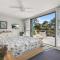 Bowies Beach House by Experience Jervis Bay