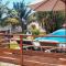 VILLA - MER - PISCINE - JARDIN