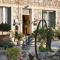 Chambre Bounty, B&B, cuisine privée, lit queen size, terrasse, parking, garage