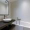 Huswell - Luxurious apartment with 3 terraces and parking