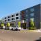 Stylish SoBo Condo - Steps to Main St