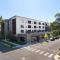 Stylish SoBo Condo - Steps to Main St