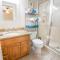 The Village Breeze 6BR with heated Pool, near Beach, 250ft to Siesta Key Village! - 西耶斯塔岛