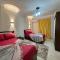 شقه مفروشه ارضي بحديقه خاصه apartment in Cairo - Kairó