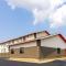 Super 8 by Wyndham St. Clairsville OH/Wheeling WV Area