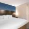 Comfort Suites Nashville Airport - BNA