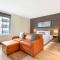 Cambria Hotel Denver Downtown RiNo