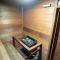 Steps to Freshwater Beach Kayaks Sauna - بروستر