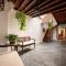 Home2Book La Casita del Muelle