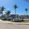 RESIDENCIAL JARDINS - TAPERAPUAN - APTO BEIRA MAR COM 2 QTOS 1 SUÍTE AR WiFi - Порту-Сегуру