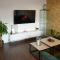 Cosy 4 room apartment with free parking, balcony and workspace - 上施莱斯海姆