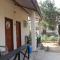 Chilax House and Retreat Center - Sauraha