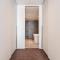 Queens Place Classy Lvl 69 Apt w Skyline Views