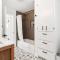 Welcome to Modern Bright Home! - Burien