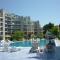 Foto: Oasis Complex Apartment 30 D 12/13