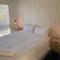 Blairgowrie Beach Townhouse Opposite the beach!