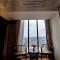 Newly Renovated 50th Floor CityView Unit Pollux Batam - 巴淡岛中心