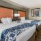The Waves Hotel, Ascend Hotel Collection - وايلدوود